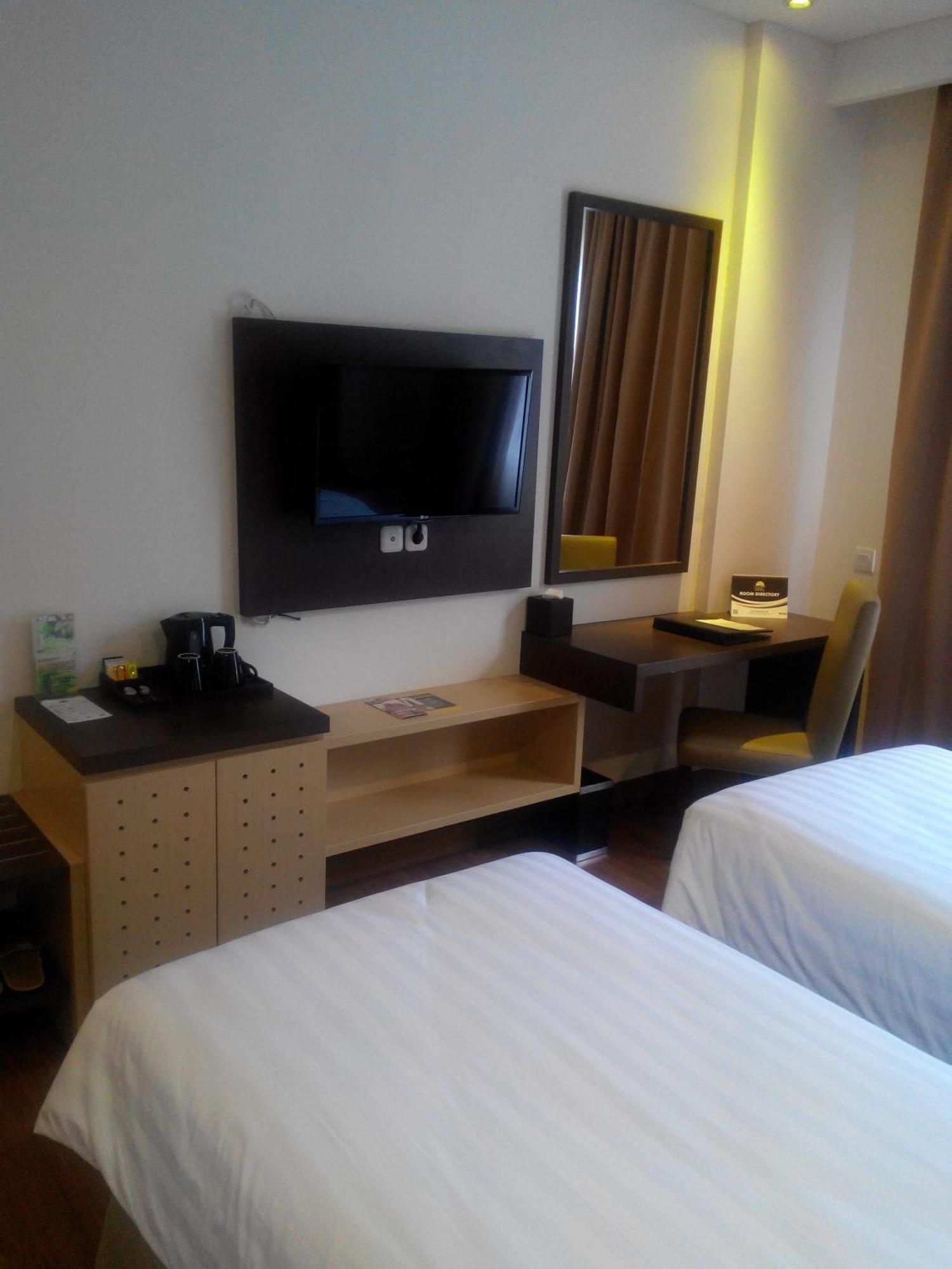 Laras Asri Resort & Spa Salatiga Pokoj fotografie