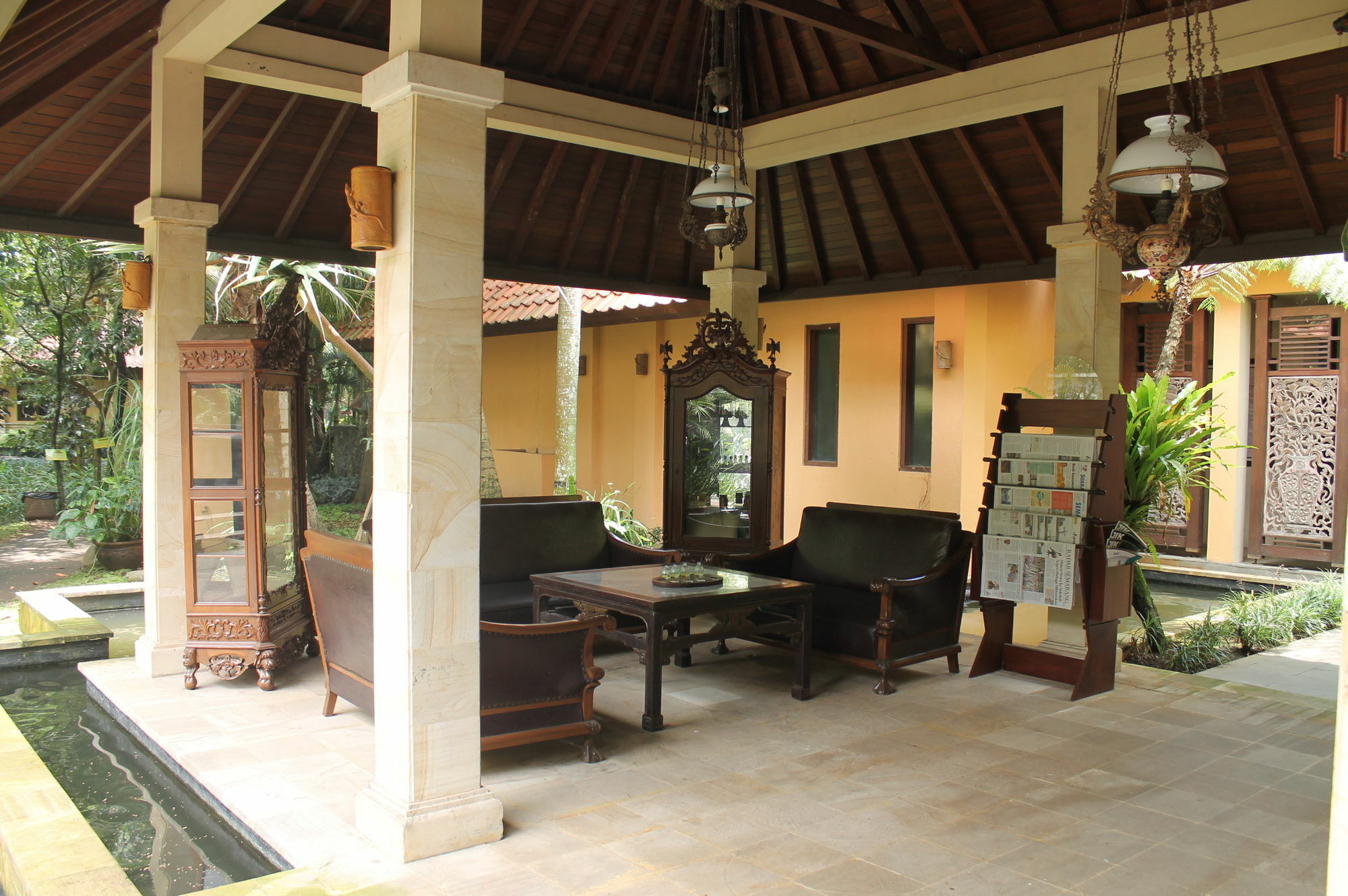 Laras Asri Resort & Spa Salatiga Exteriér fotografie