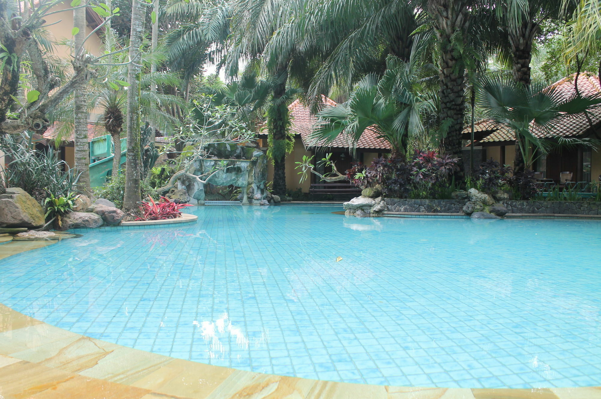 Laras Asri Resort & Spa Salatiga Exteriér fotografie